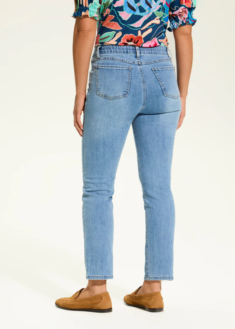 Basic Pull-On Straight Ankle French Dressing Jeans
