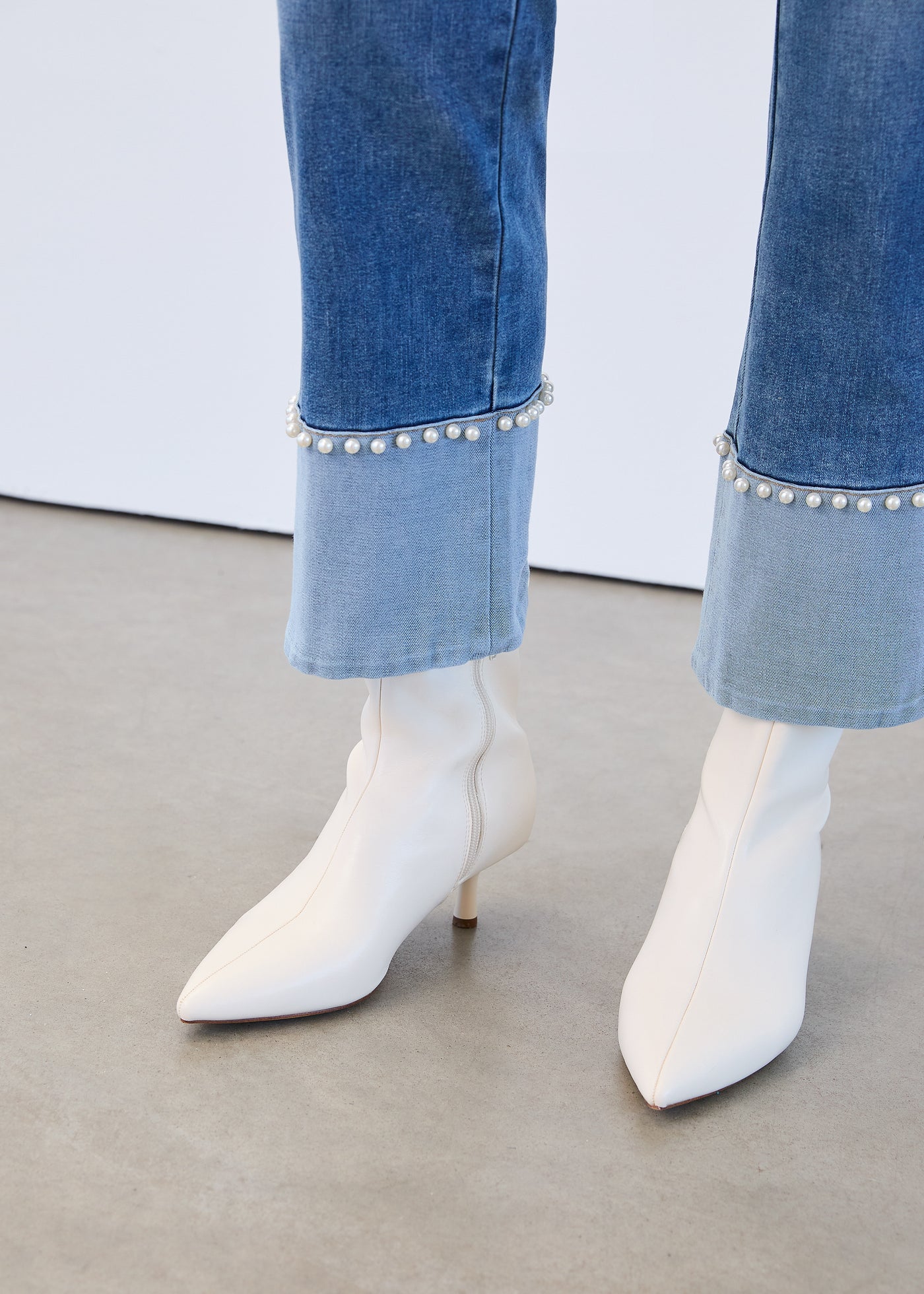 Pull-On Straight Ankle French Dressing Jeans