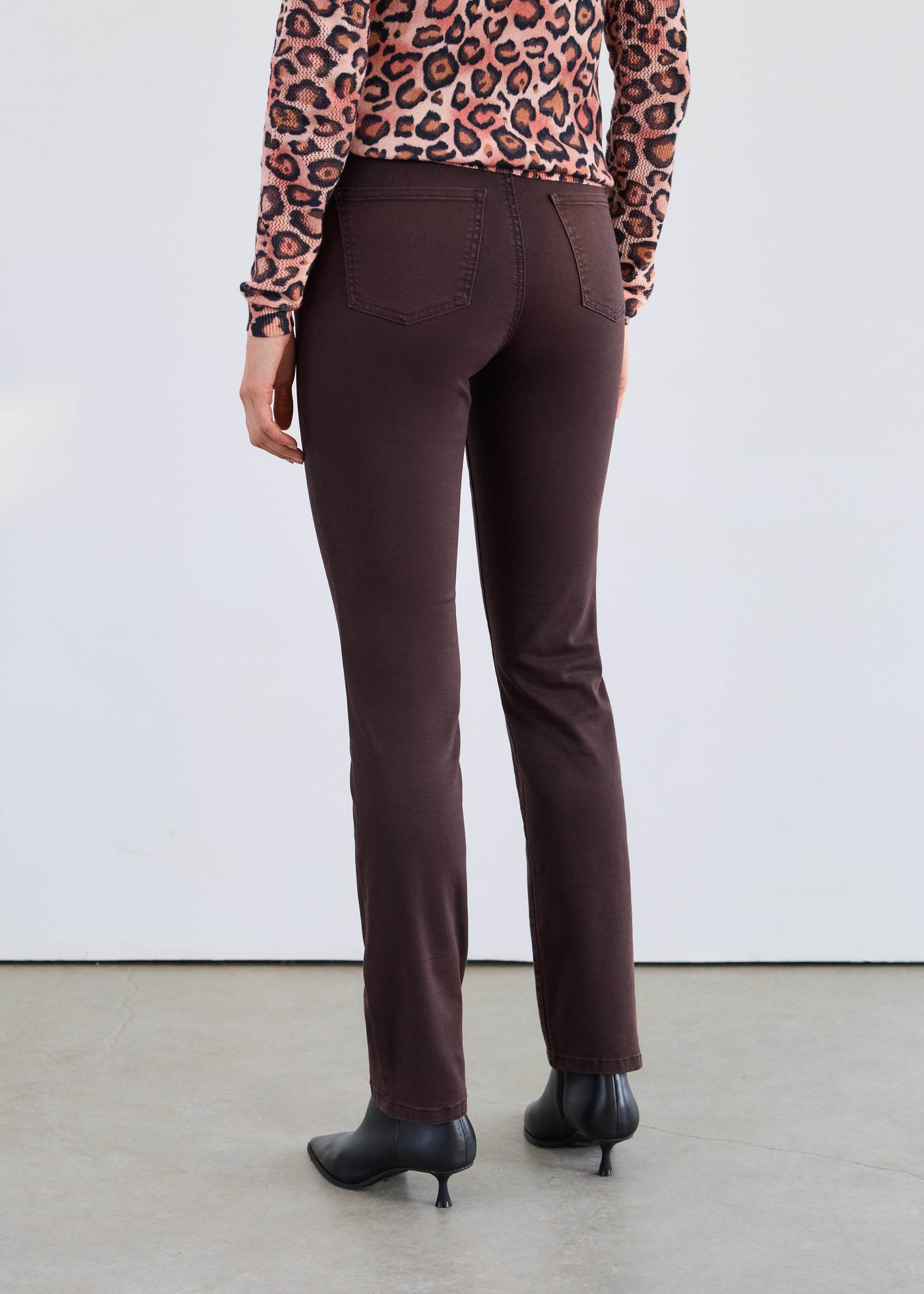 Suzanne Straight Leg - Dream Pants