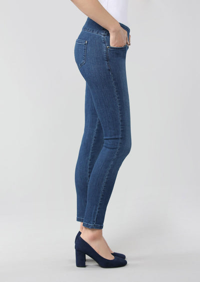 Lisette L Essentials Skinny Leg Jeans Betty Denim 